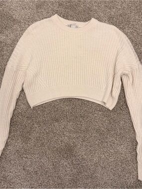 Urban Outfitters Cropped Rib Knit Sweater in Cream
